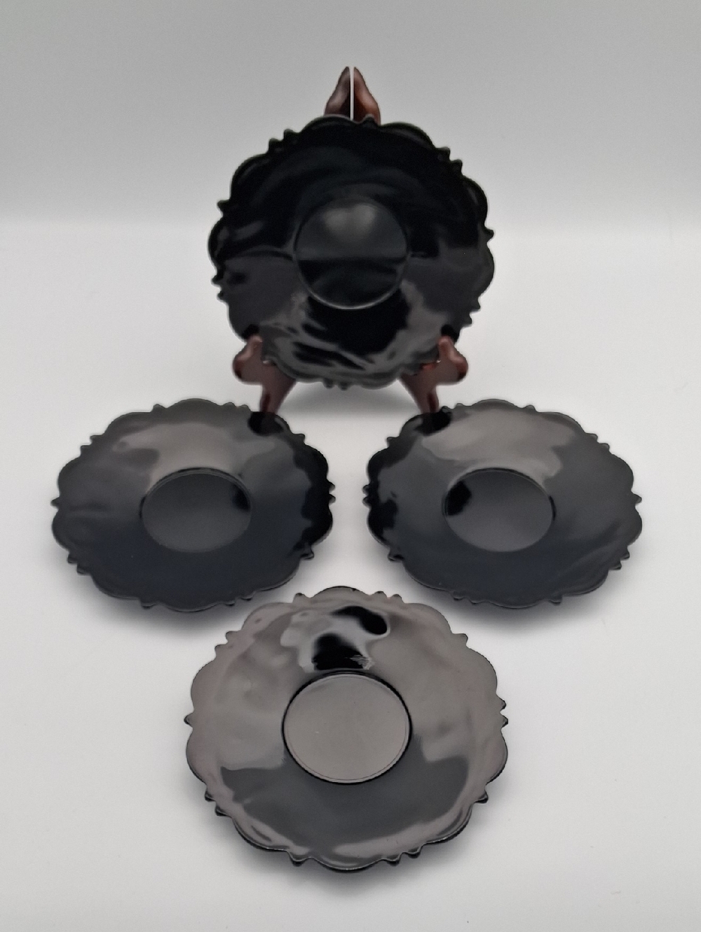 Set of 4 L E Smith Mt Pleasant Black Glass Saucer